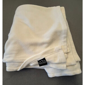 Berkshire Blanket Queen Size 66x92 Cream
